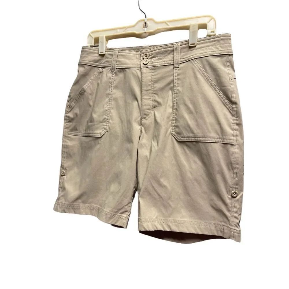 Eddie Bauer size 10 hiking camping zip back pockets